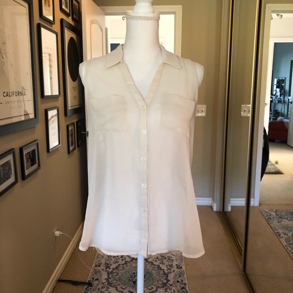 Sleeveless Button Down Blouse